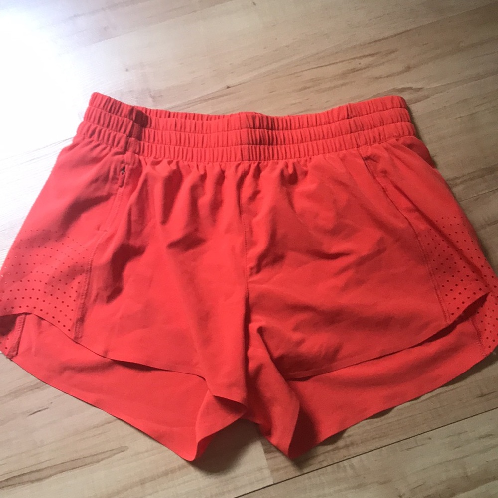 Athleta Hustle 3 in. Shorts